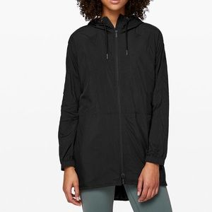 Lululemon Seek the Sky Packable jacket